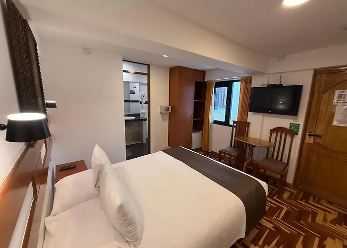 Awki's Dream Hotel 3*