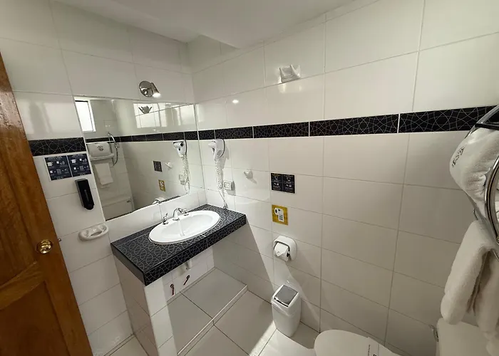 Awki's Dream Hotel 3*